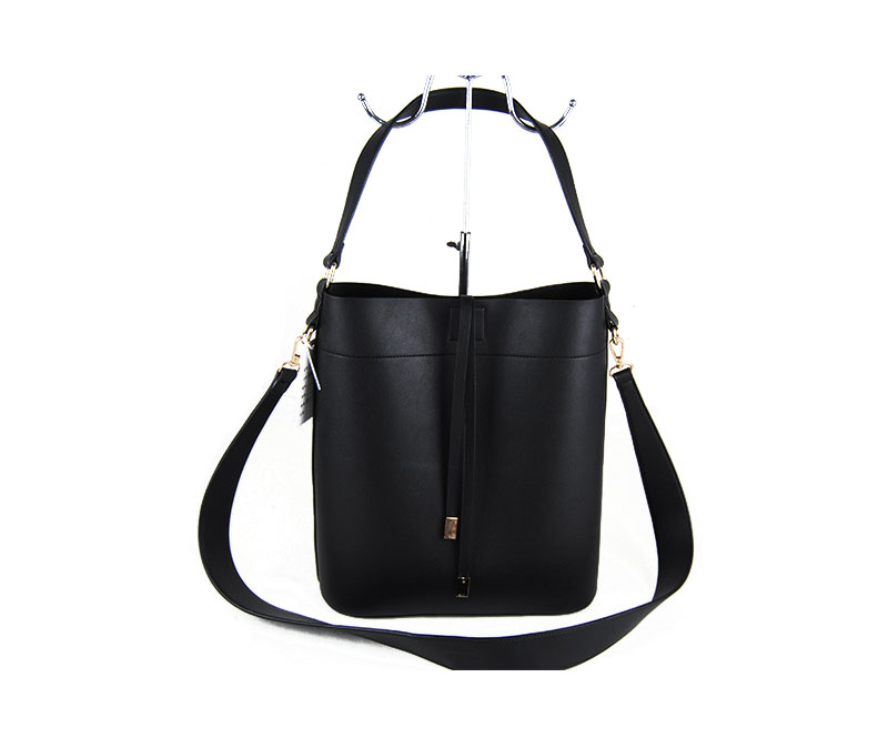 Black Lady Handbag 60556